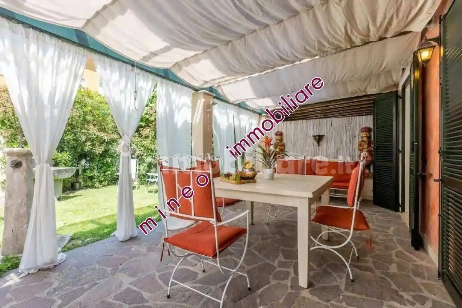 Villa in vendita a Pietrasanta