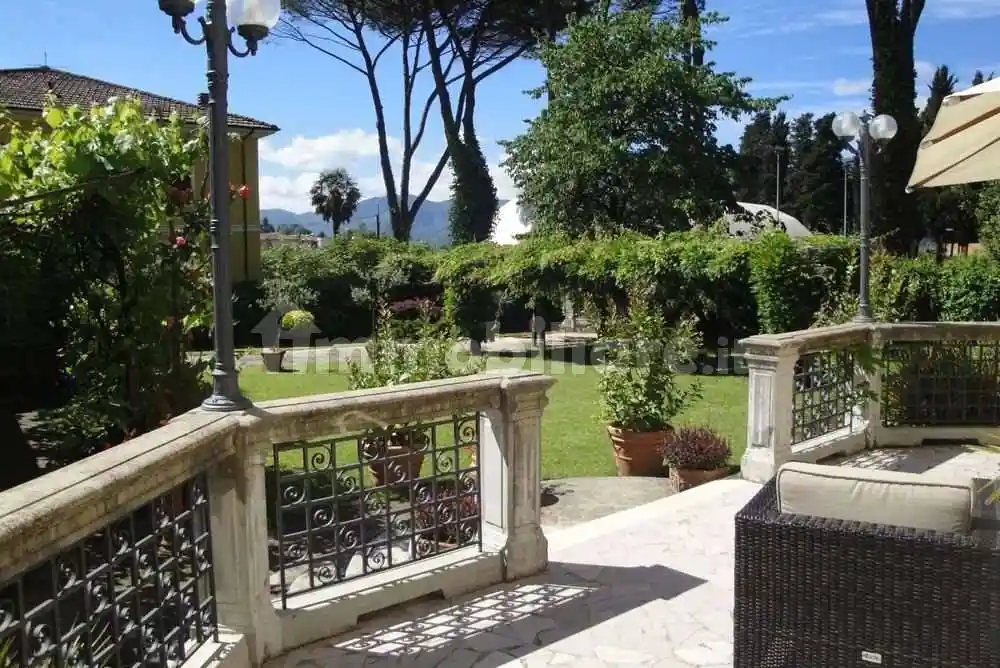 Villa in vendita a Barga