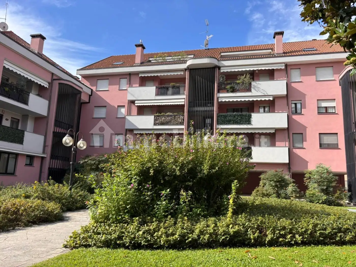 Appartamento in vendita a Legnano