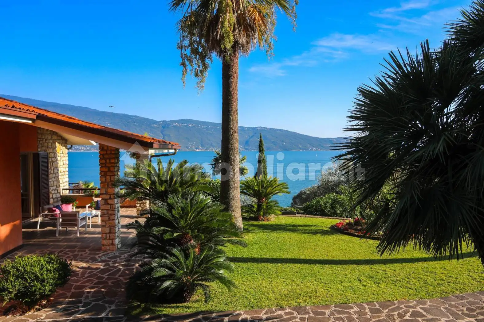 Villa in vendita a Gargnano