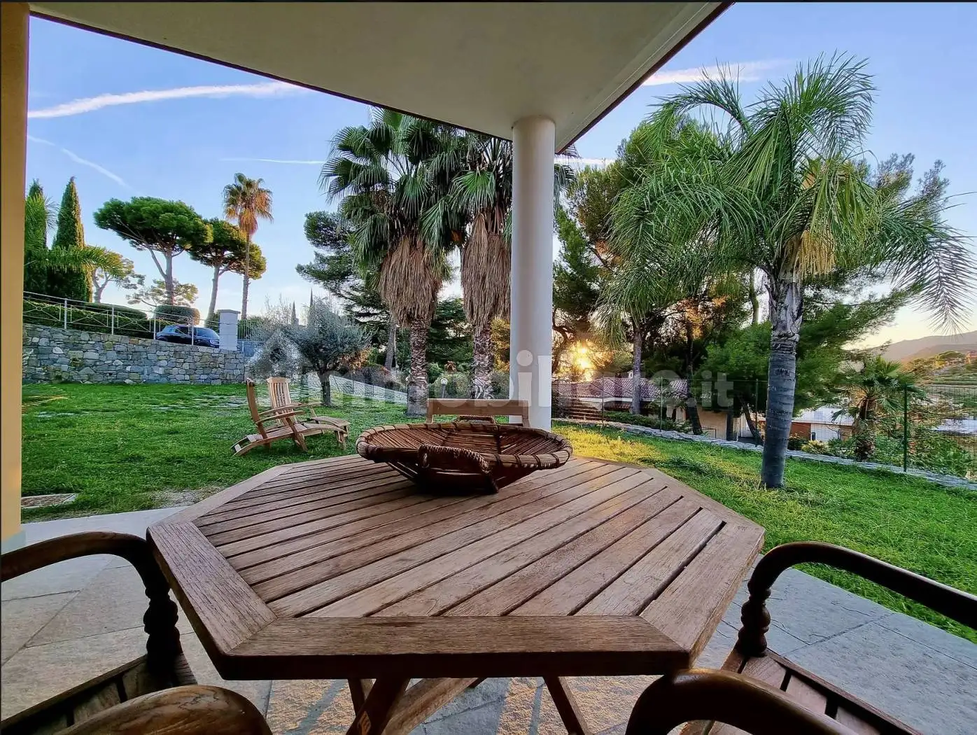 Villa in vendita a Bordighera