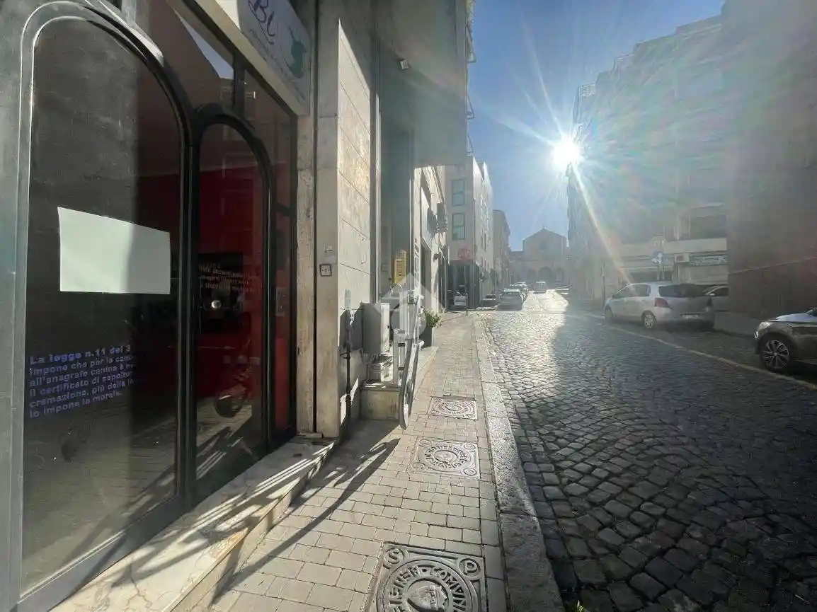 Monolocale via Giuseppe Pasquali 29, Centro Storico, Benevento - foto 2