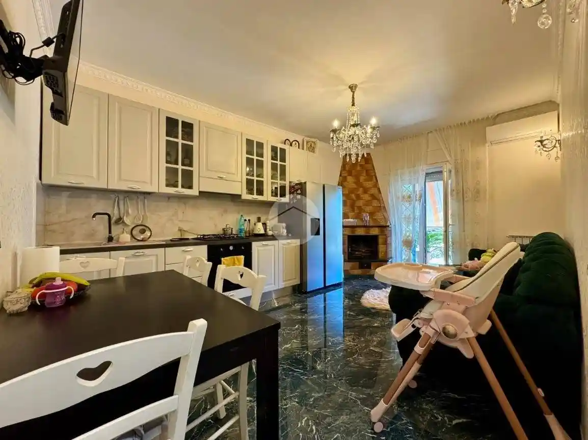 Trilocale via Lucrezia Romana 100, Capannelle - Statuario, Roma - foto 2