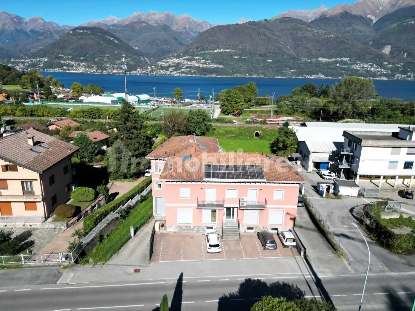 Appartamento in vendita a Colico