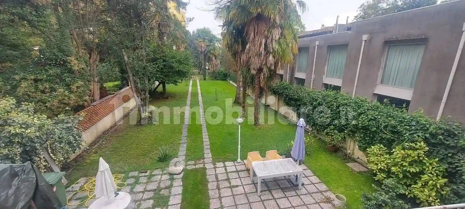 Palazzo - Edificio - foto 3