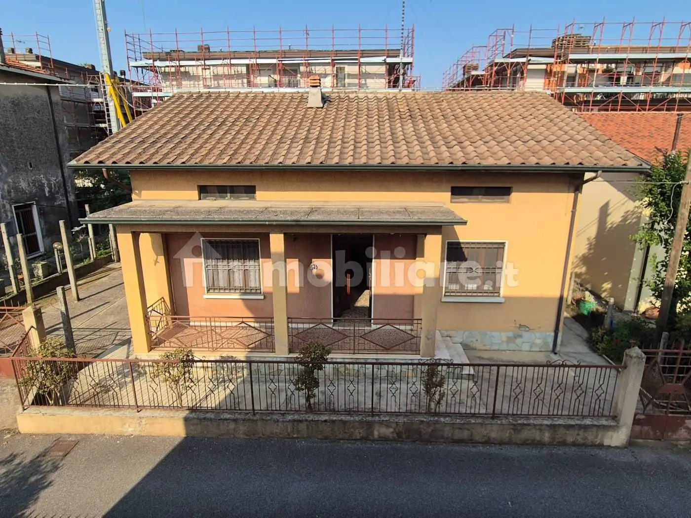 Terratetto unifamiliare via Giuseppe Verdi, Centro, Castenedolo - foto 2