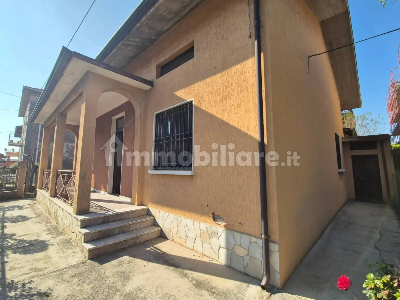 Terratetto unifamiliare via Giuseppe Verdi, Centro, Castenedolo - foto 4