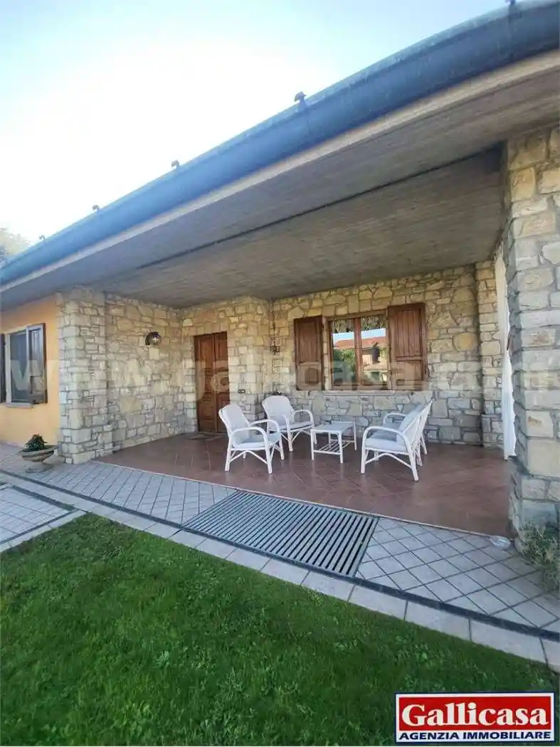 Villa in vendita a Castelcovati