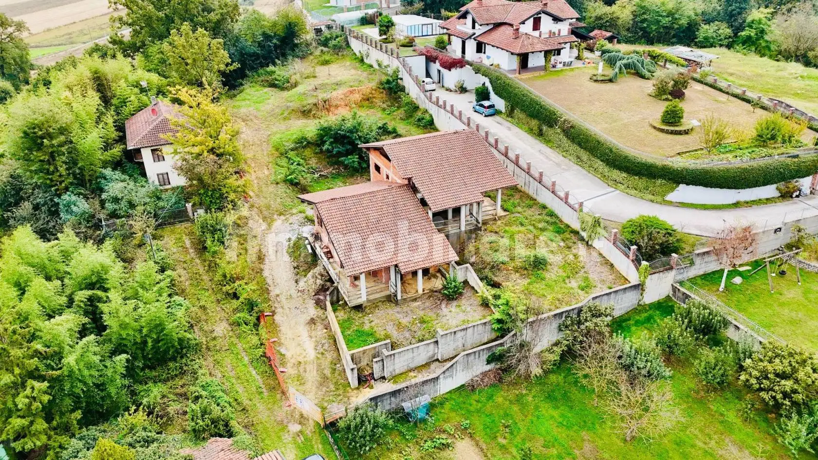 Villa bifamiliare via Borgo Nuovo 1, Centro, Arignano - foto 2