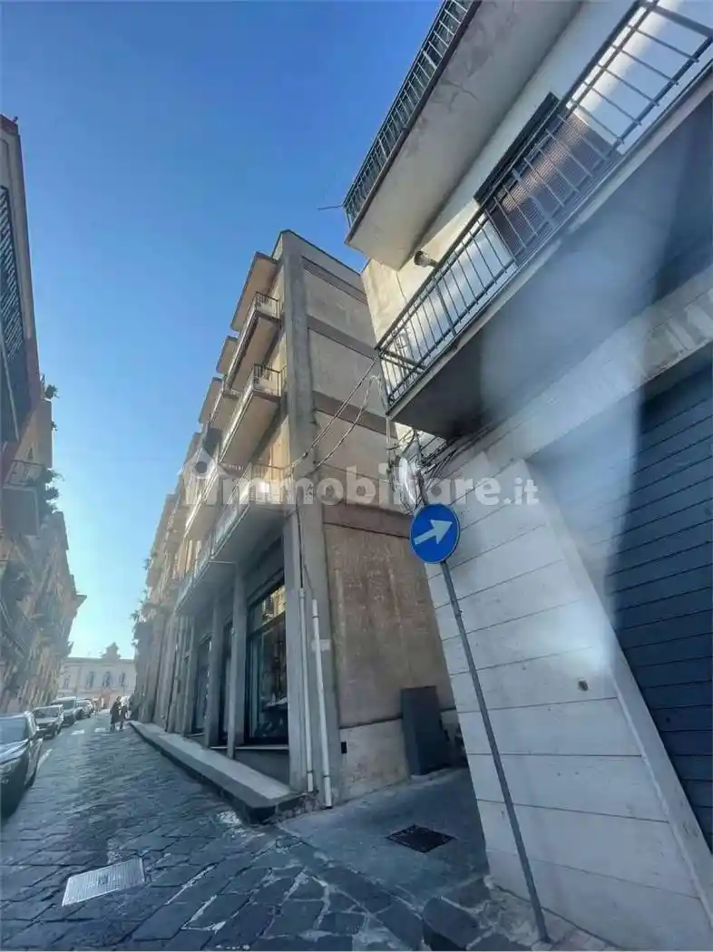 Palazzo - Edificio in vendita a Palazzolo Acreide