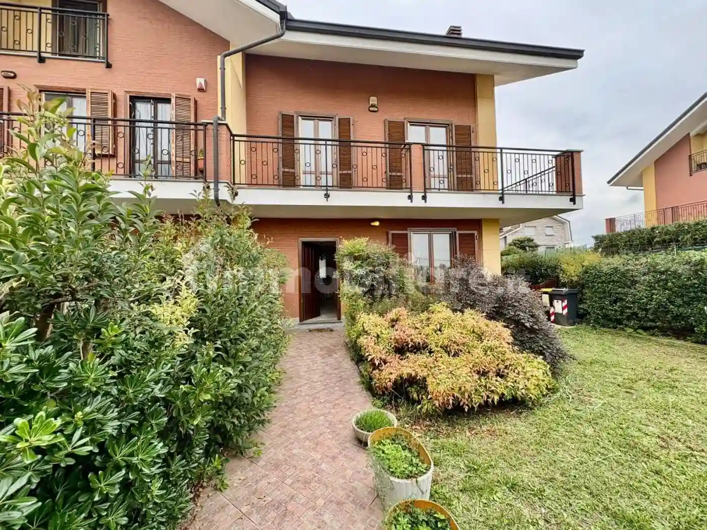 Villetta a schiera - foto 2