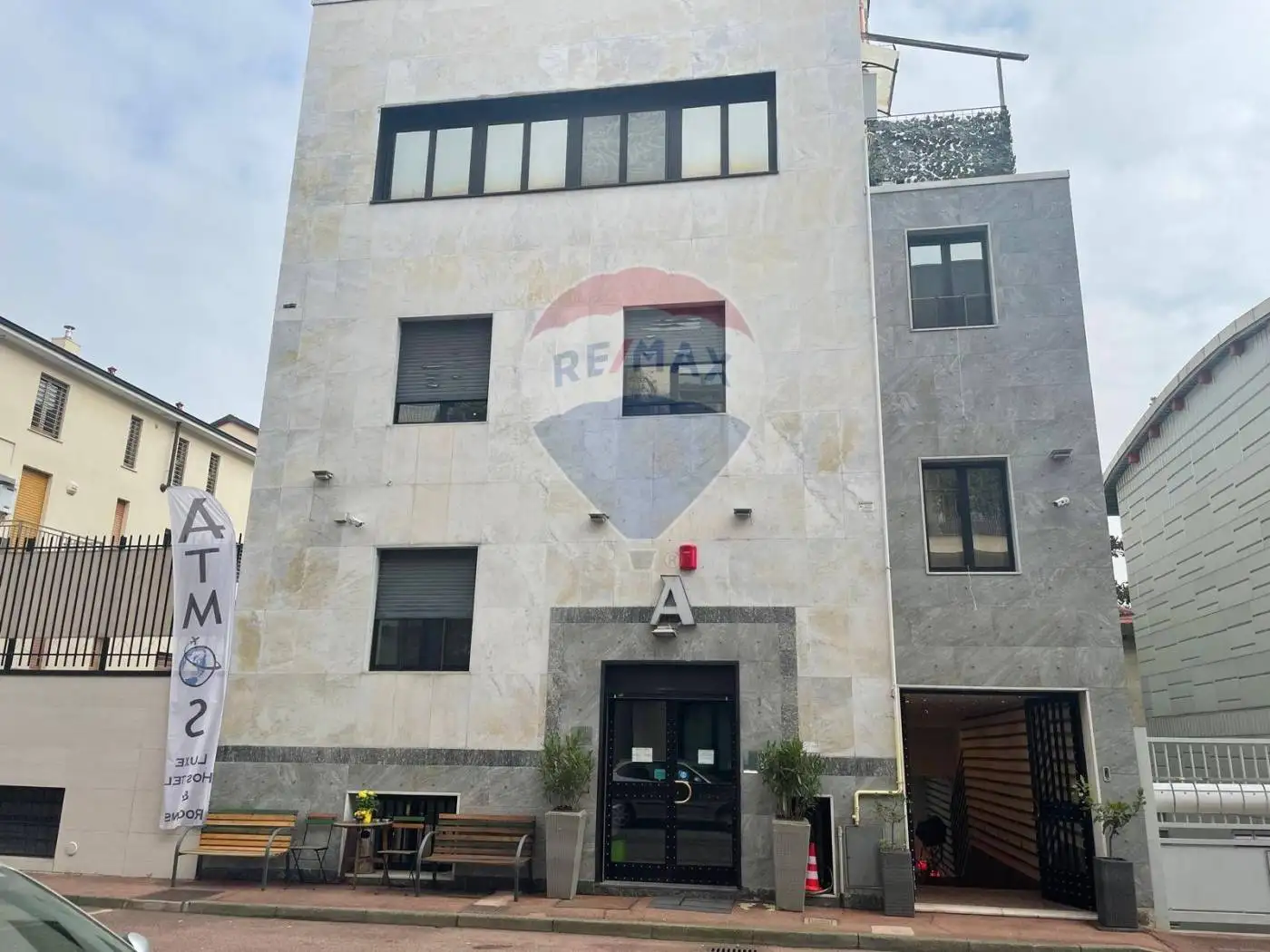 Building in vendita a Milan