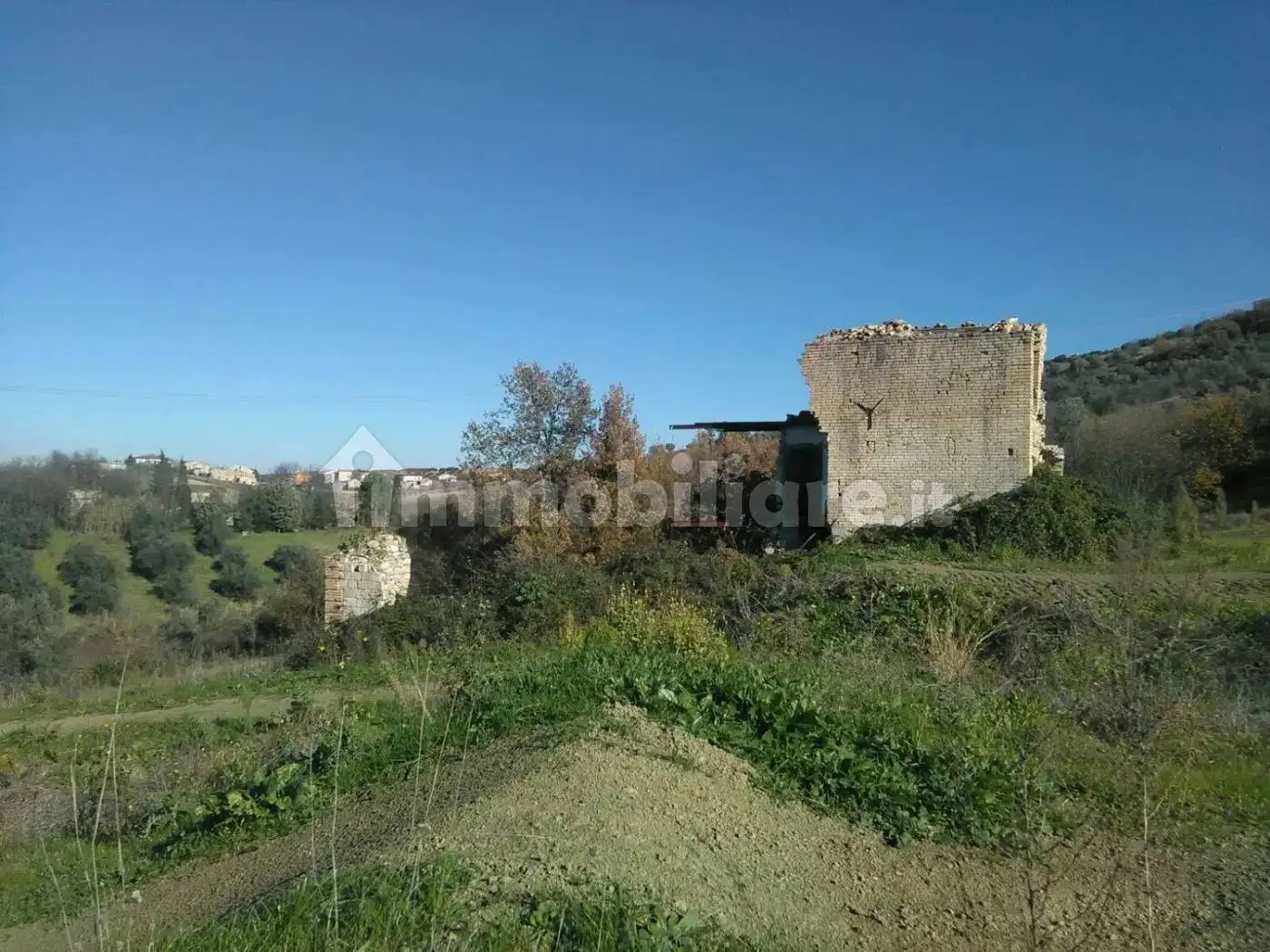 Rustico - Casale in vendita a Perano