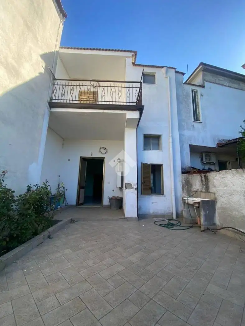 Appartamento in vendita a Avella