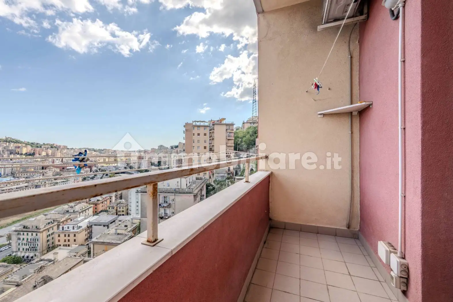 Appartamento in vendita a Genova