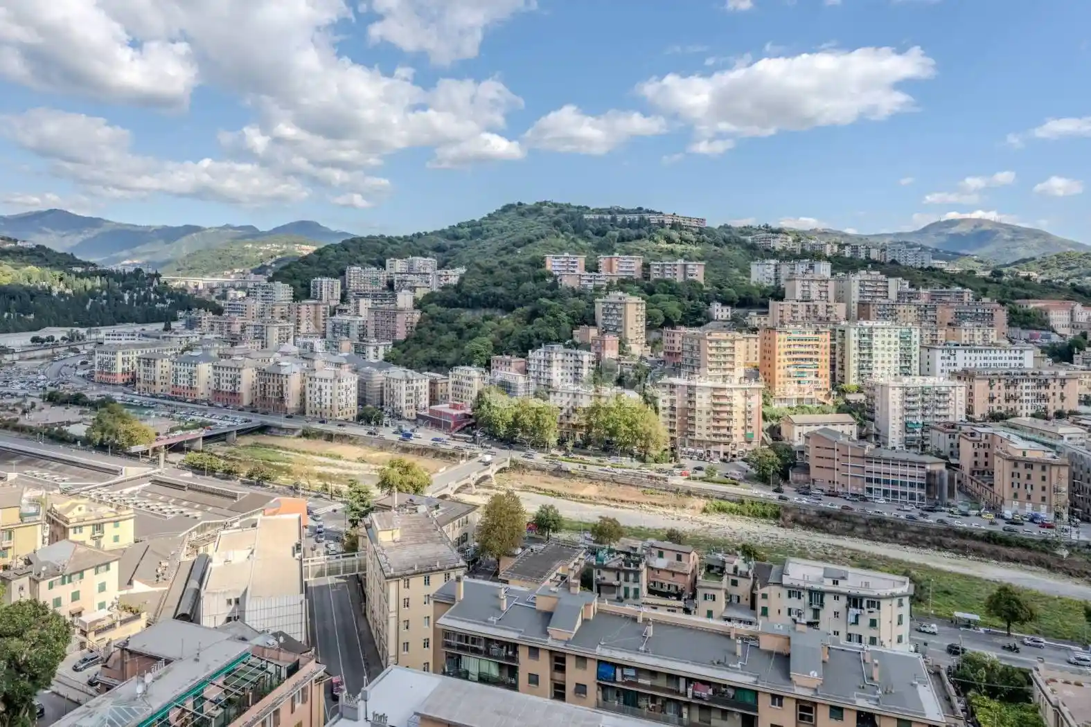 Appartamento via Antonio Burlando, Staglieno, Genova - foto 2