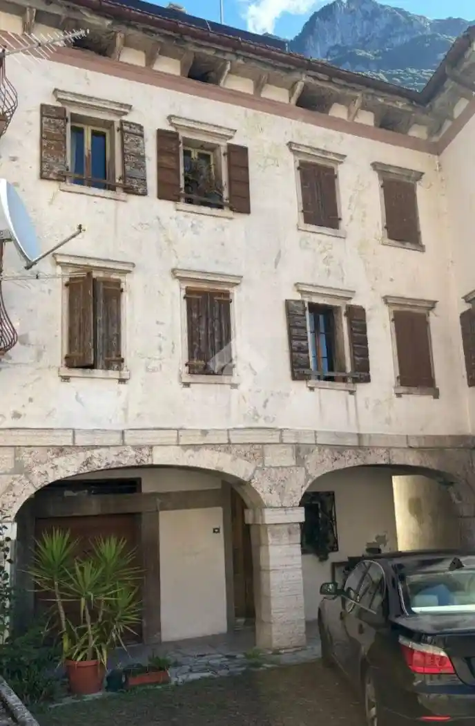 Terratetto unifamiliare via Giovanni Uberti 1, Castello Lavazzo, Longarone - foto 3