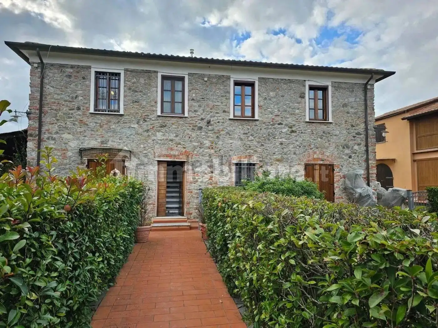 Appartamento in vendita a Sarzana