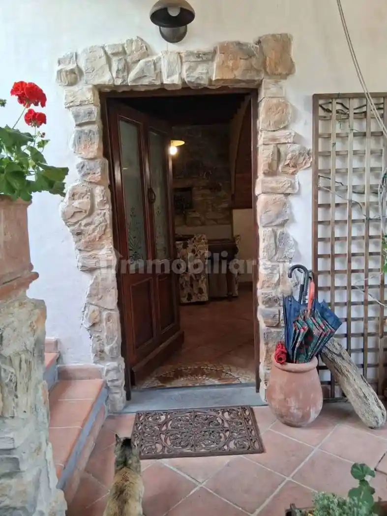 Villa in vendita a Luni