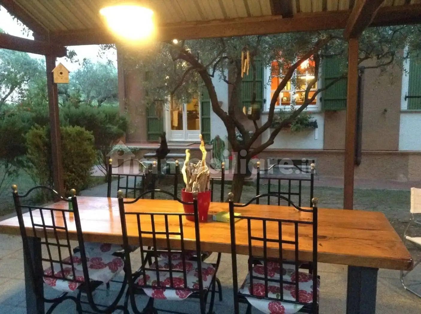 Villa in vendita a Sarzana