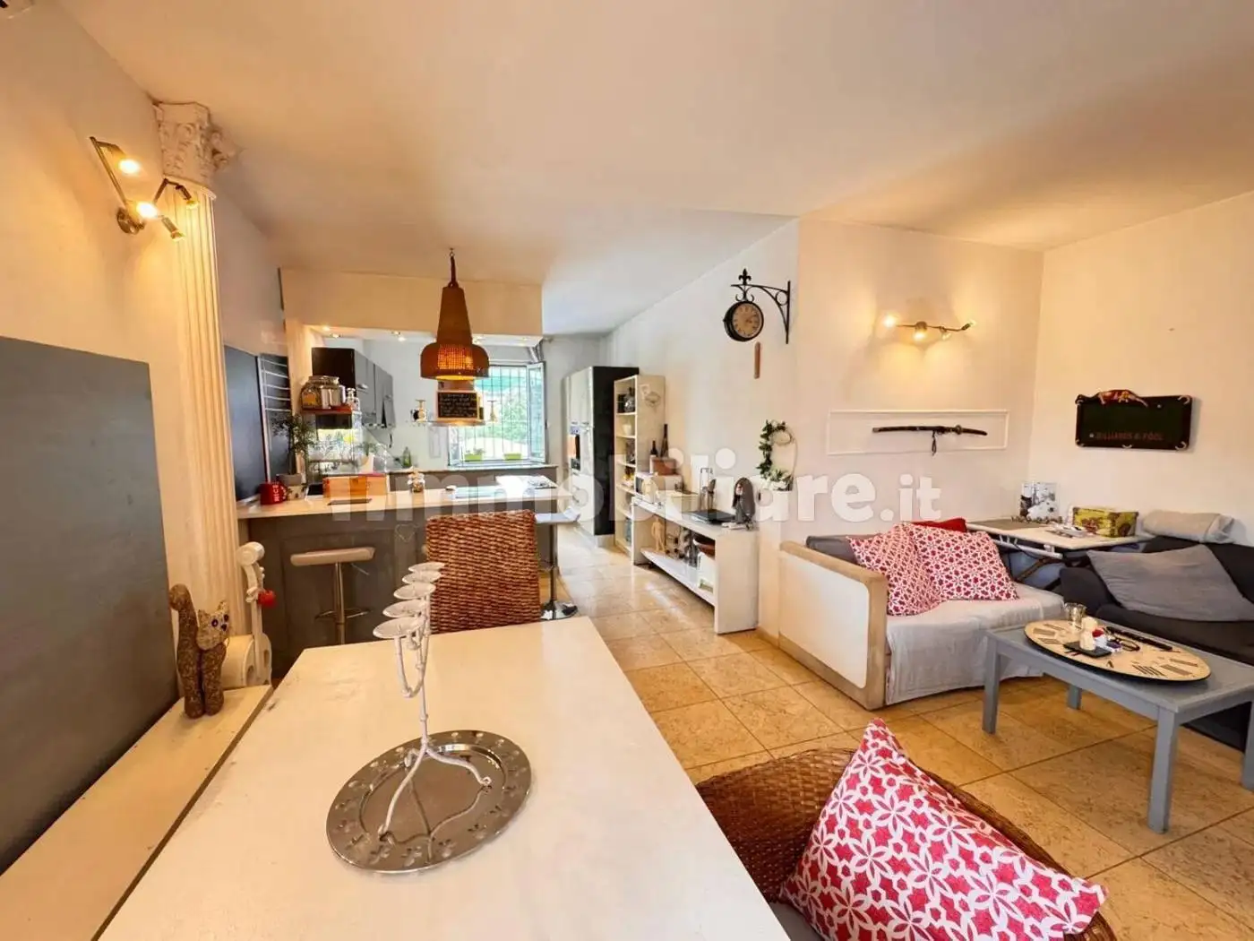 Appartamento in vendita a Sarzana