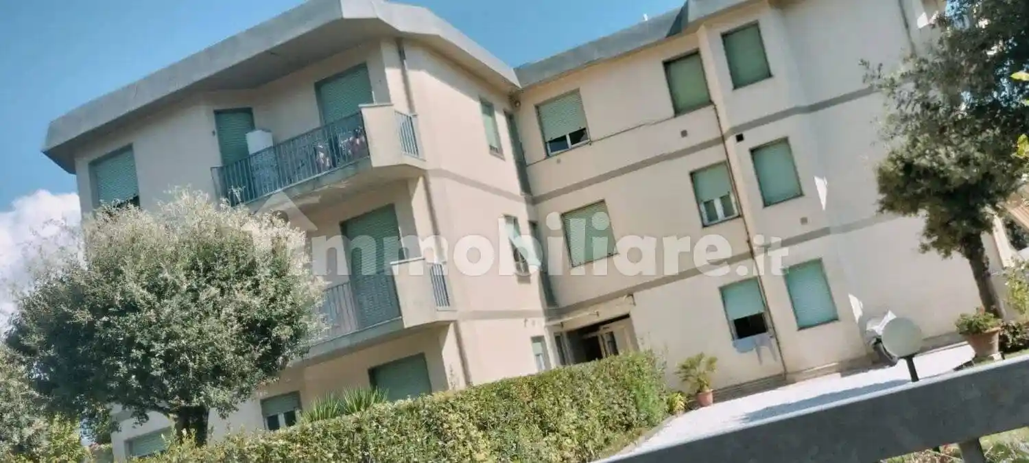 Appartamento in vendita a Massa