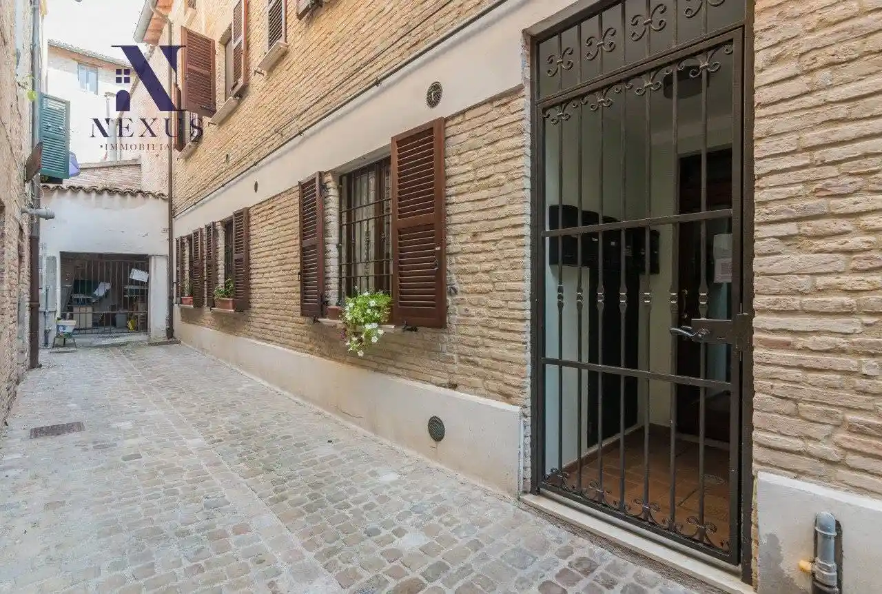 Quadrilocale su più livelli, Centro Storico, Fano - foto 3