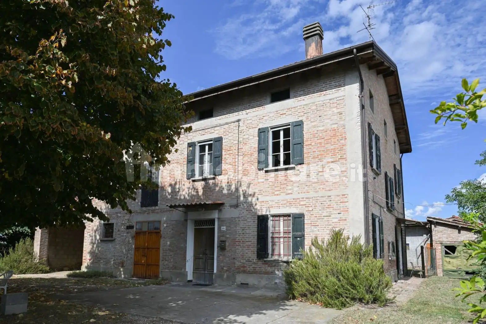 Rustico - Casale in vendita a Crevalcore