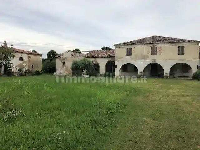 Villa in vendita a Veggiano