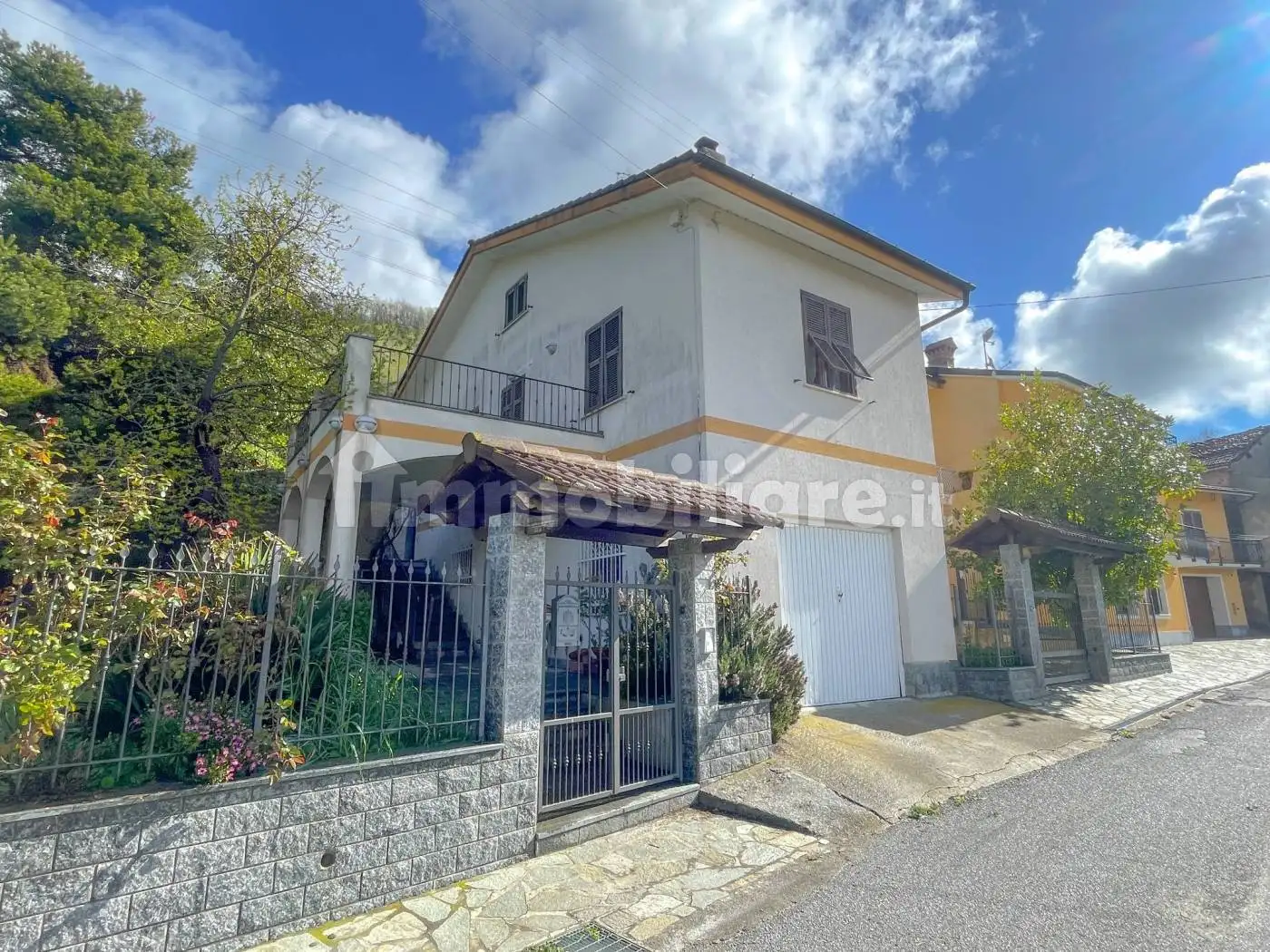 Casa indipendente in vendita a Cosseria