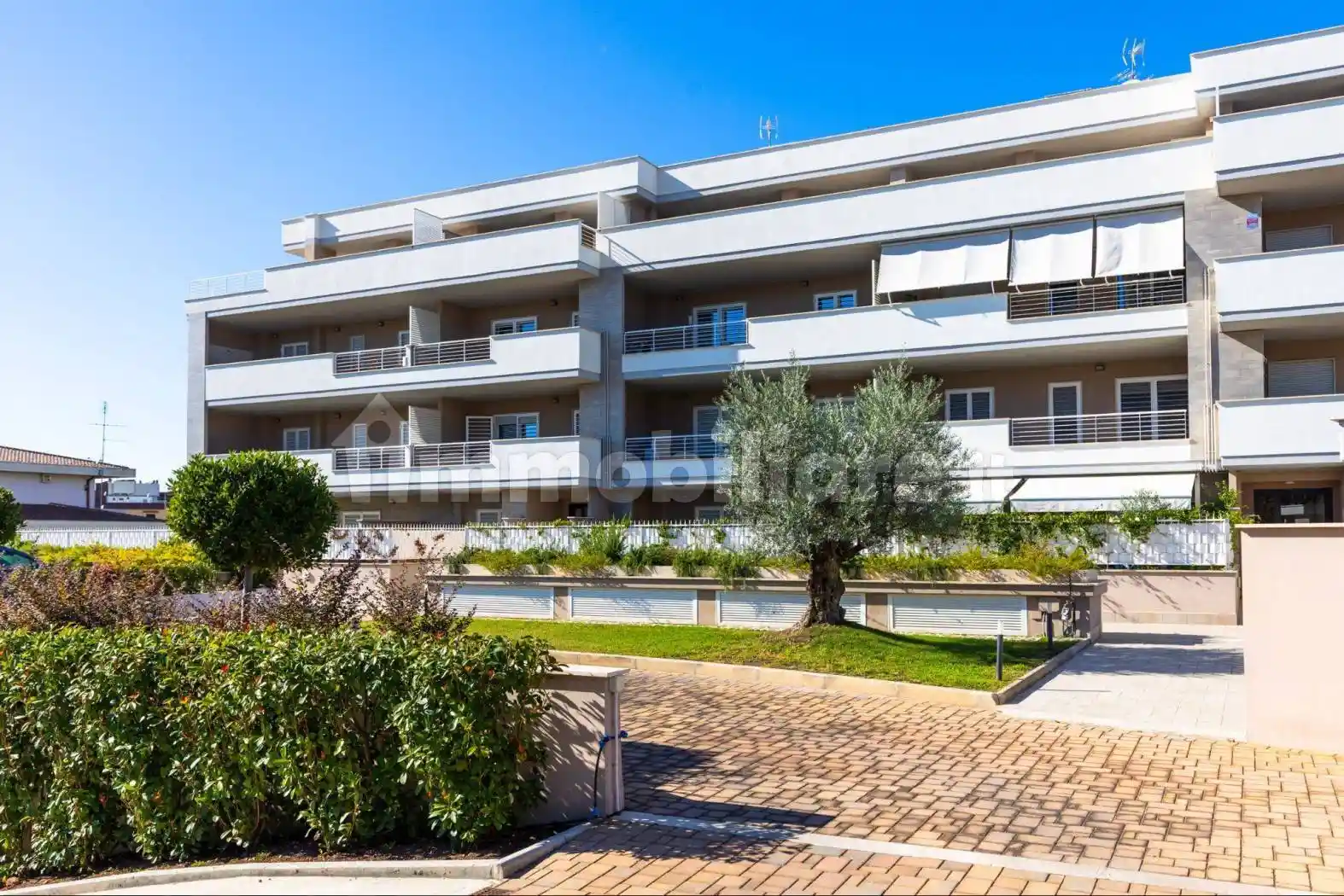 Bilocale via delle Vigne 177, Trullo - Colle del Sole, Roma - foto 2