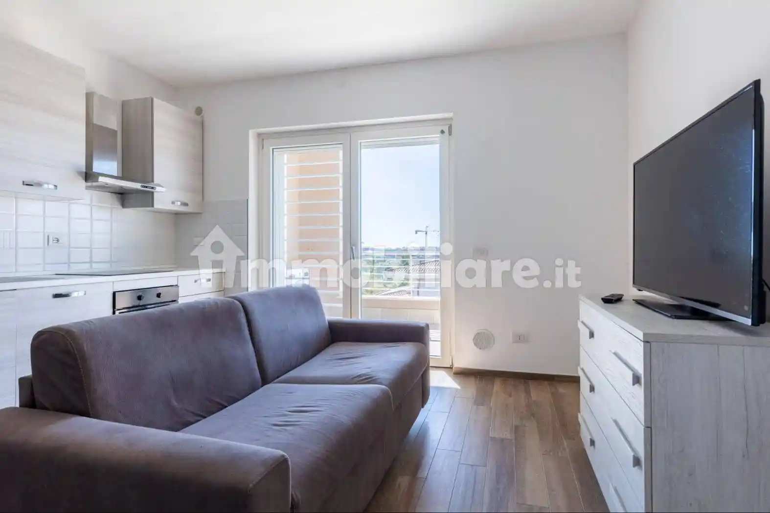 Bilocale via delle Vigne 177, Trullo - Colle del Sole, Roma - foto 3