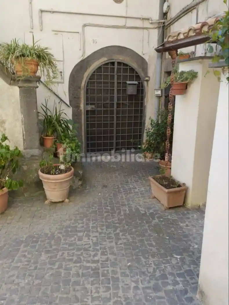 Appartamento in vendita a Vetralla