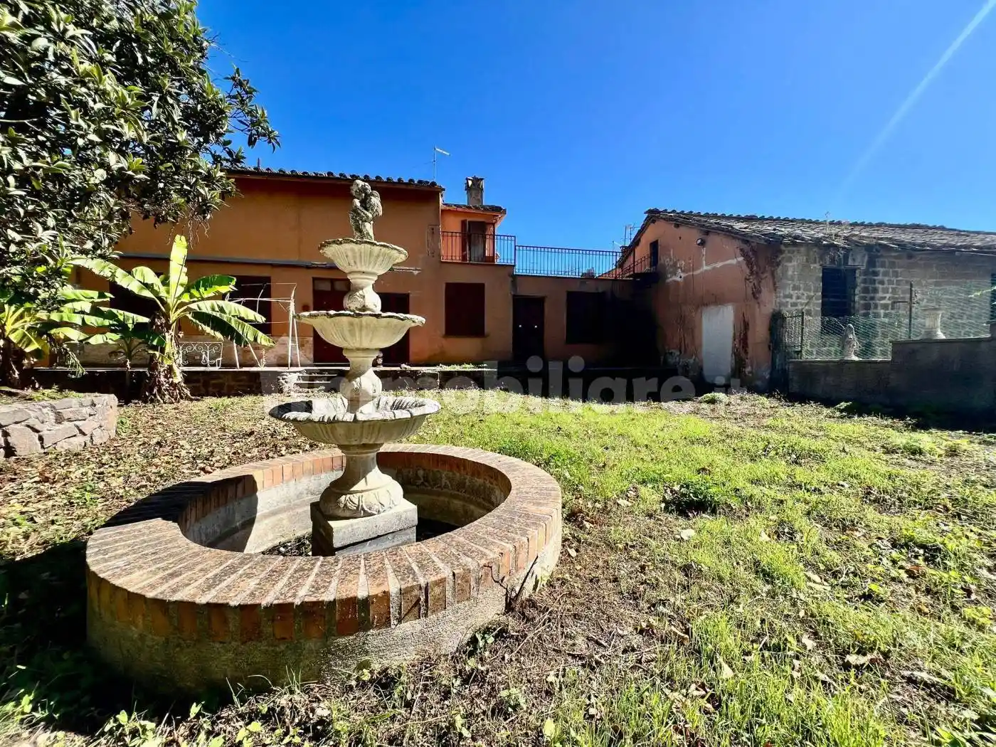 Villa in vendita a Ronciglione