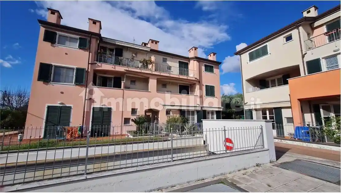 Appartamento in vendita a Sarzana