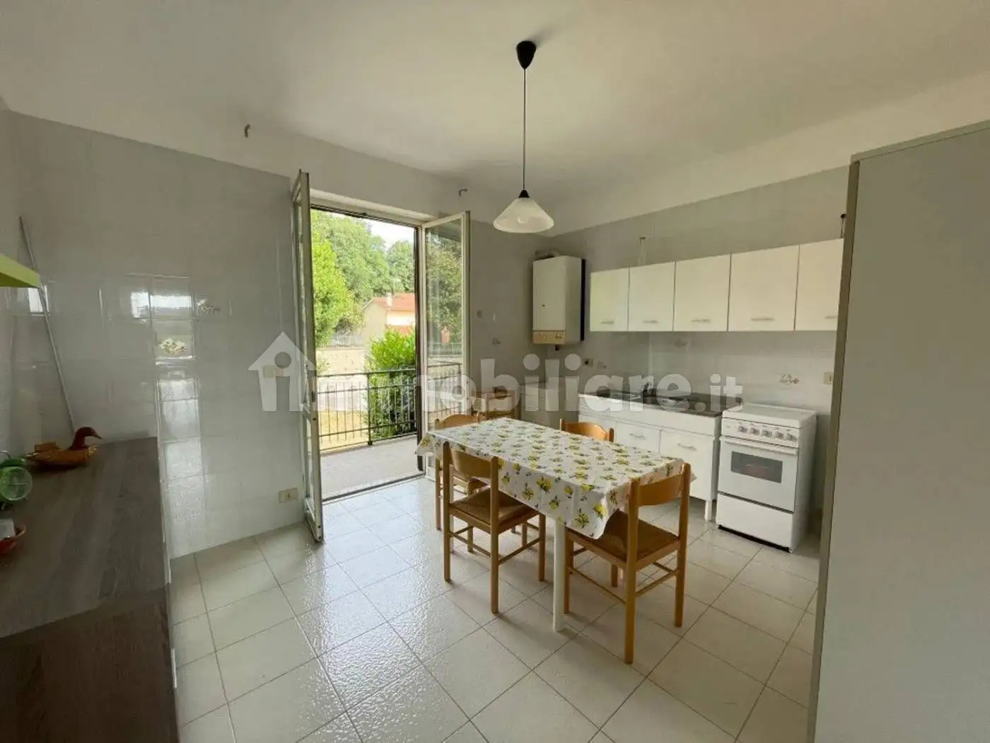 Appartamento in vendita a Marta