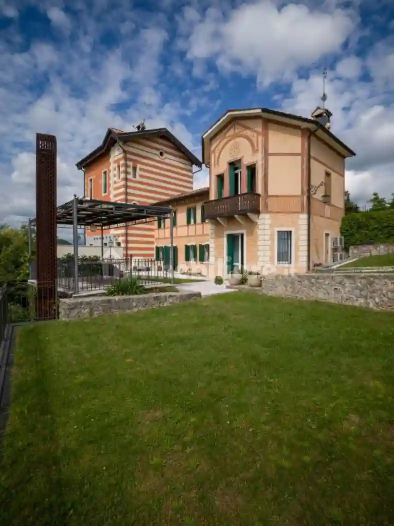 Villa - foto 4