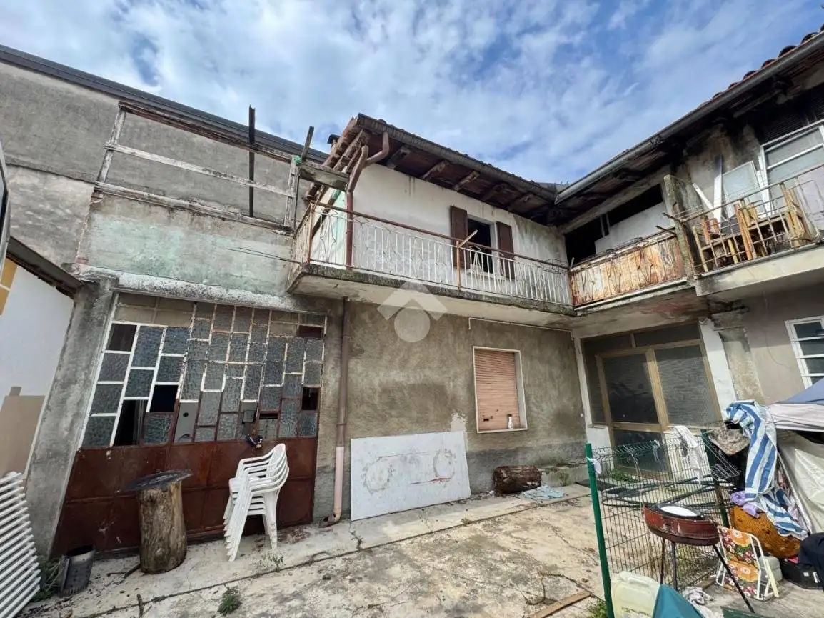 Rustico - Casale in vendita a Bottanuco