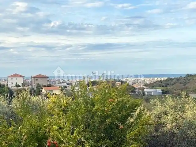 Terratetto unifamiliare Str. Colle Santo Spirito, 7, Colle Pineta - Colle Santo Spirito, Pescara - foto 2