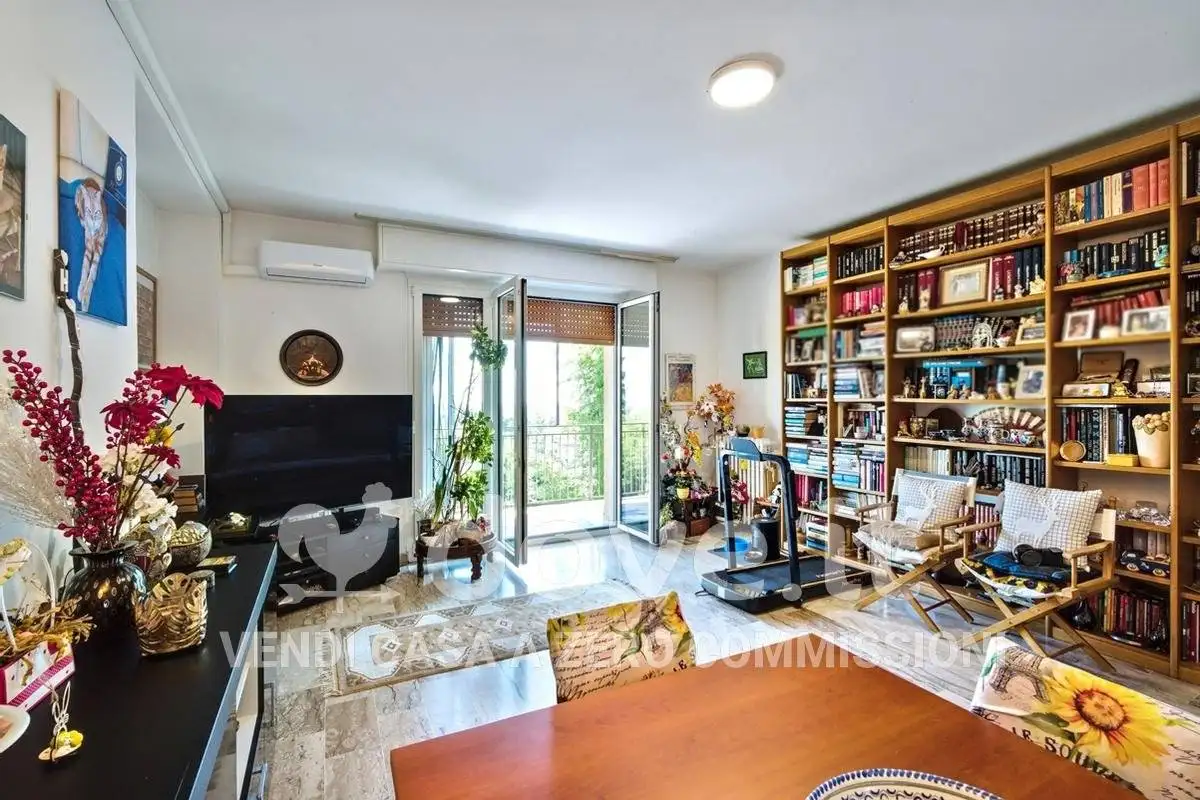 Bilocale via ai Crotti 18, Albavilla - foto 2