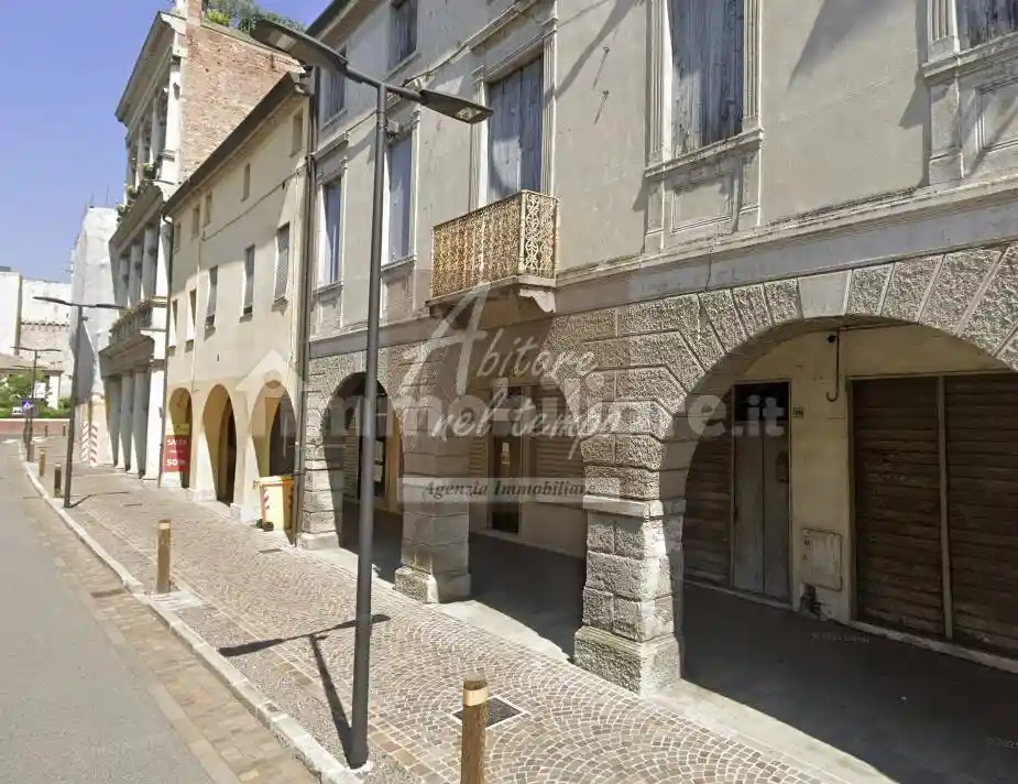 Palazzo - Edificio in vendita a Cittadella