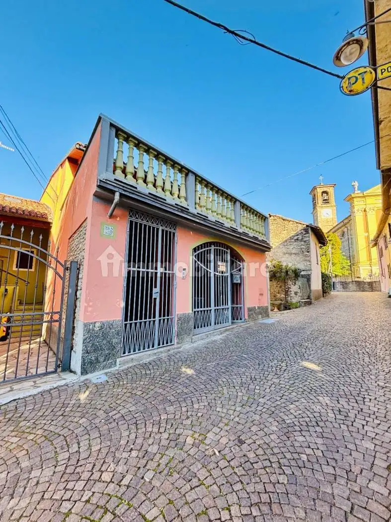 Villa in vendita a Terzo