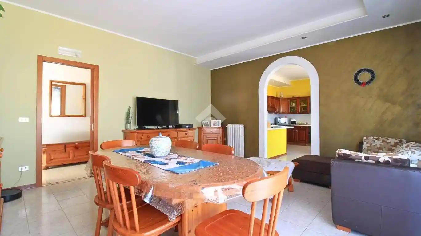 Appartamento via Tiziano 8, Centro, San Salvo - foto 3