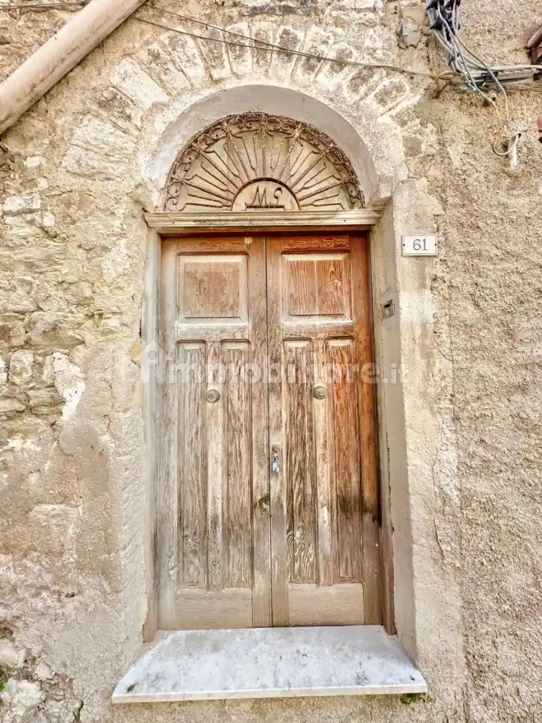 Terratetto unifamiliare via Busacca 61, Centro, Chiusa Sclafani - foto 2