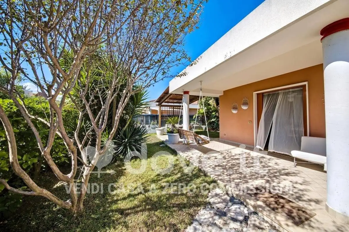 Villa in vendita a Brindisi