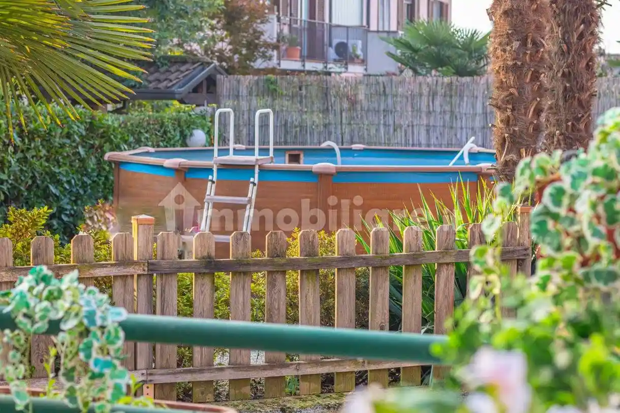 Villa bifamiliare via Innocenzo Guaita 25, Vertemate con Minoprio - foto 4