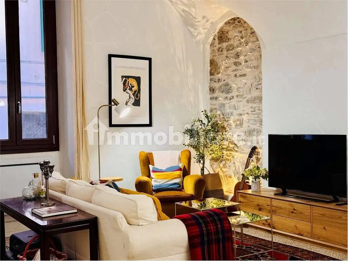 Appartamento in vendita a Pieve di Teco