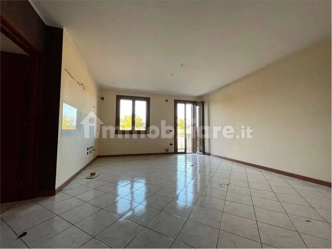 Trilocale via traversa Capitello 16b, Piazza, Concamarise - foto 5