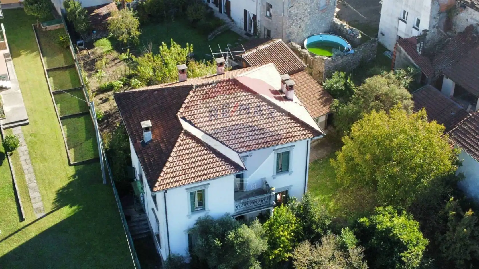 Villa in vendita a Sangiano