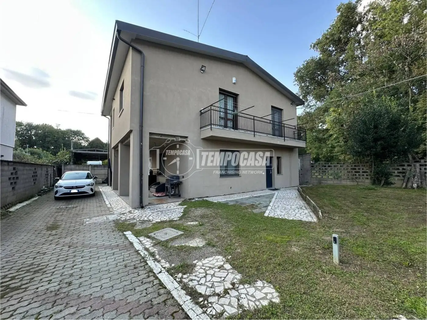 Villa in vendita a Cogliate